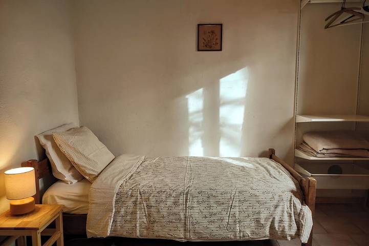 Location de vacances pour 5 personnes, avec piscine ainsi que terrasse et jardin à Paulhiac - 2