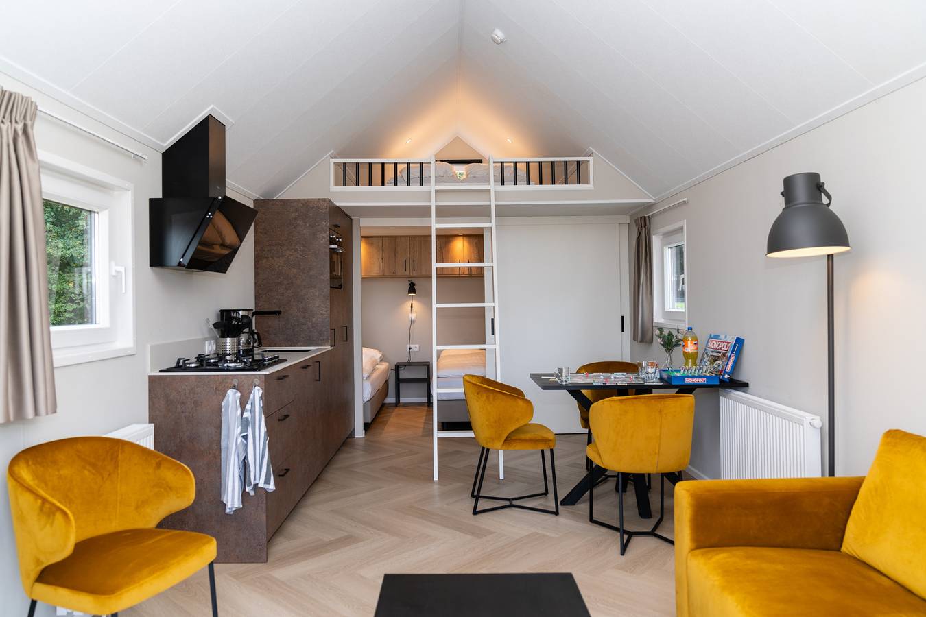 Resort Mooi Bemelen — Berg Lodge - Tuinhuis & Sauna in Limburg