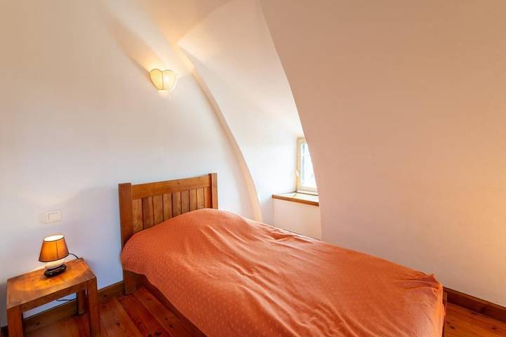 Location de vacances pour 7 personnes, avec jardin, animaux acceptés à Saint-Georges-de-Lévéjac - 4