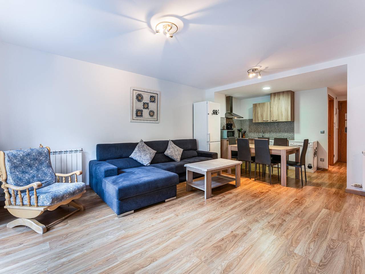 Ganze Wohnung, Arinsal: 6 Pers Wohnung, 2 Schlafzimmer, Parkplatz Inklusive in Arinsal, Pal Arinsal