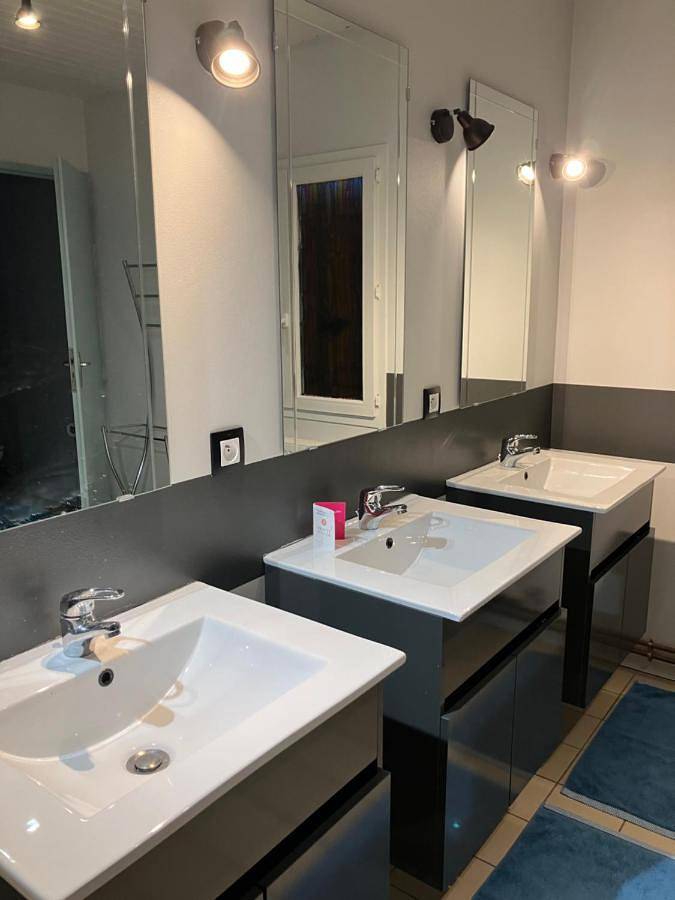 Location de vacances pour 8 personnes, avec Terrasse et Piscine à Cudos - 2
