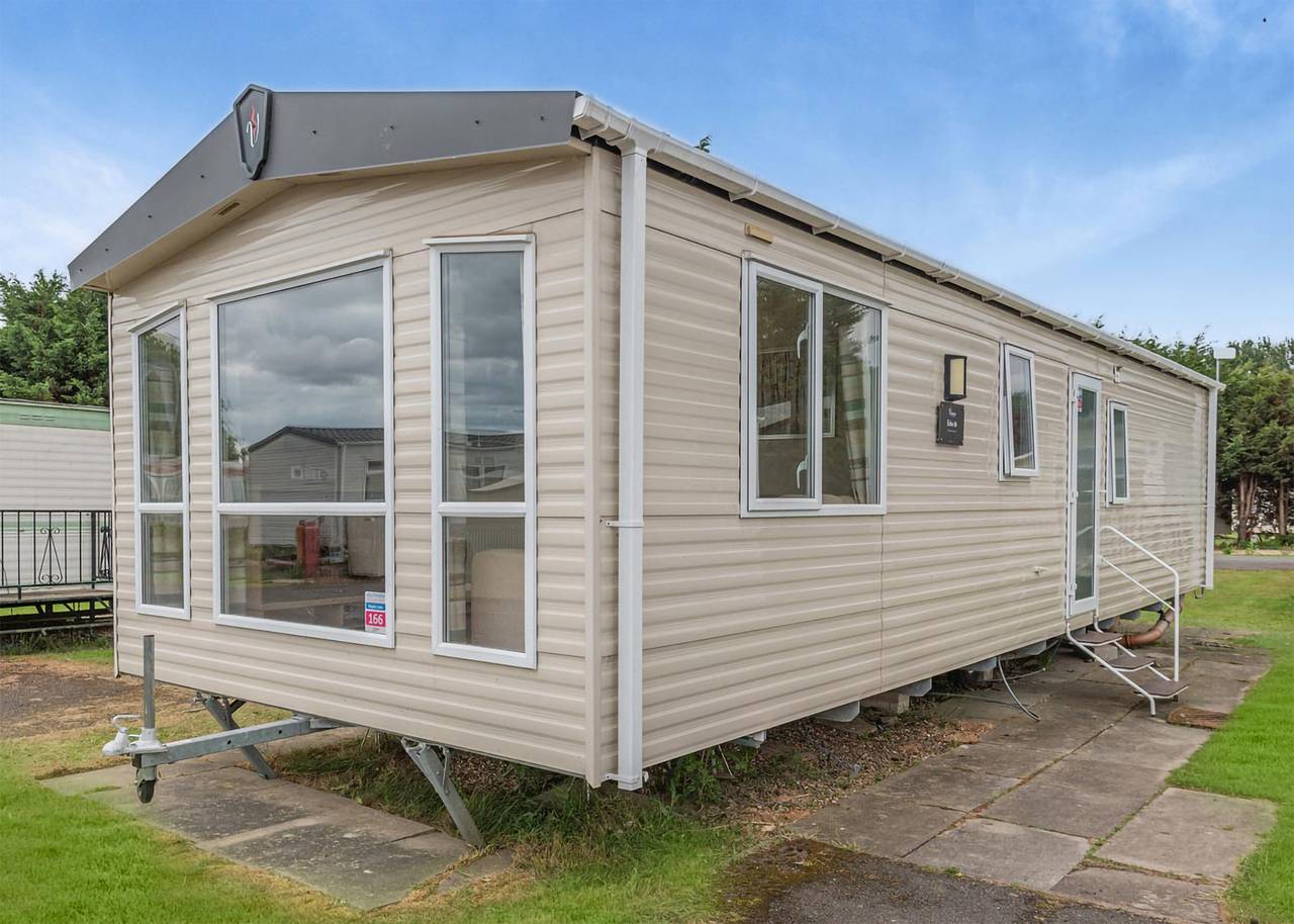 Gold 2 Bedroom Caravan, Sleeps 6 in Skegness, Lincolnshire