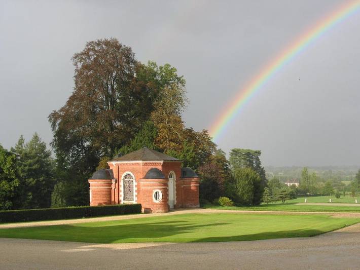 Chambre d’hôte pour 2 personnes, avec jardin ainsi que piscine et vue dans Mayenne - 4