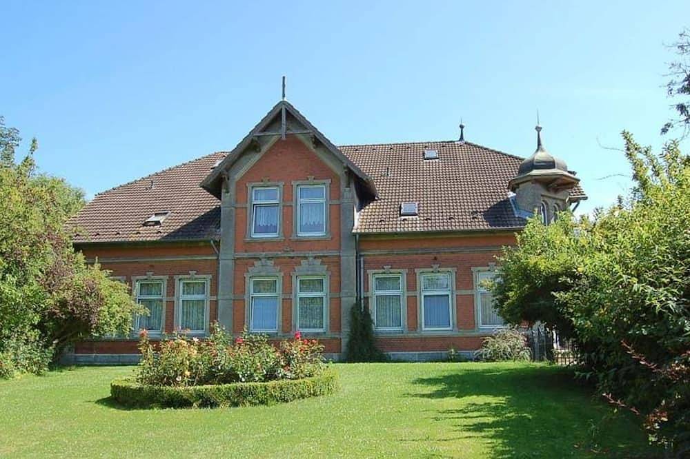 Ganze Wohnung, Hof Kröger Ferienwohnung Nr.04 in Travemünde, Lübeck