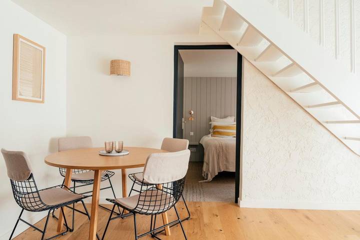 Hôtel pour 5 personnes, avec jacuzzi et piscine ainsi que sauna et jardin, animaux acceptés à Satillieu - 2