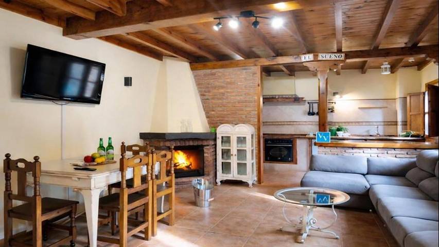 Casa rural para 5 personas, con jacuzzi y balcón en Soto de Cangas - 2