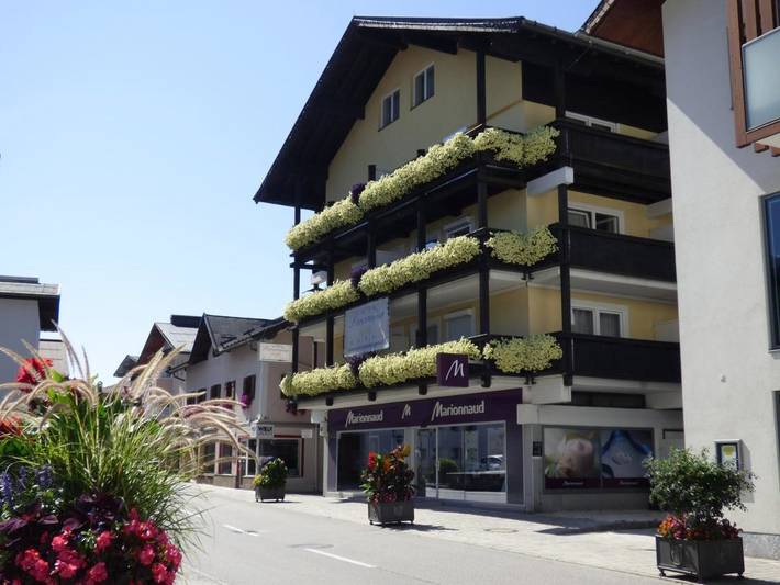 Hotel für 2 Personen, mit Garten und Sauna in Sankt Johann in Tirol