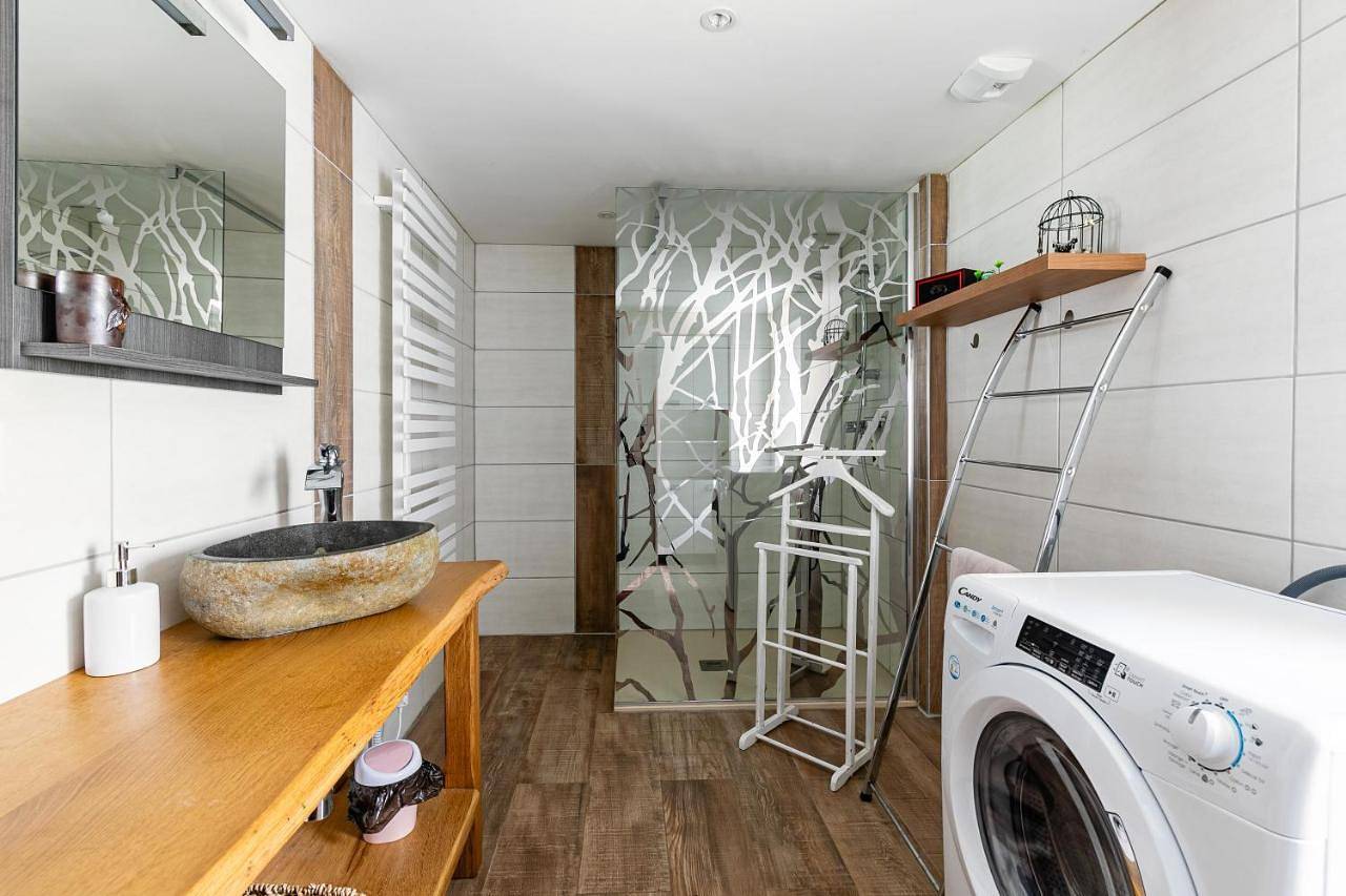 Appartement entier, Two-Bedroom Apartment in Sundhouse, Région de Sélestat-Erstein