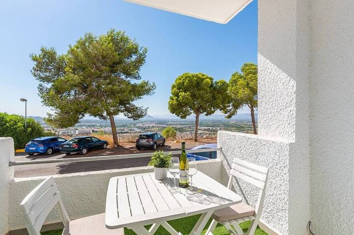 Ferienwohnung für 3 Personen, mit Pool und Whirlpool in Ciudad Quesada