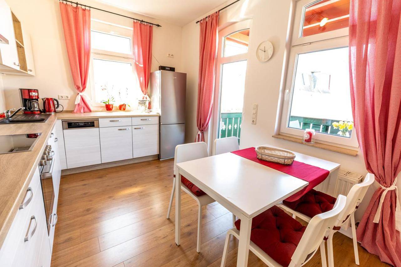 Ganze Wohnung, Ferienwohnung Jenzigblick in Wenigenjena, Jena