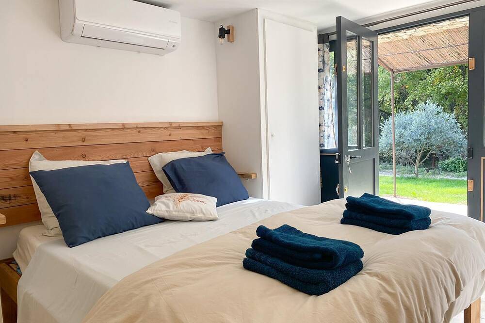 Charmant gîte avec confort dans un havre de paix in Apt, Parc naturel régional du Luberon
