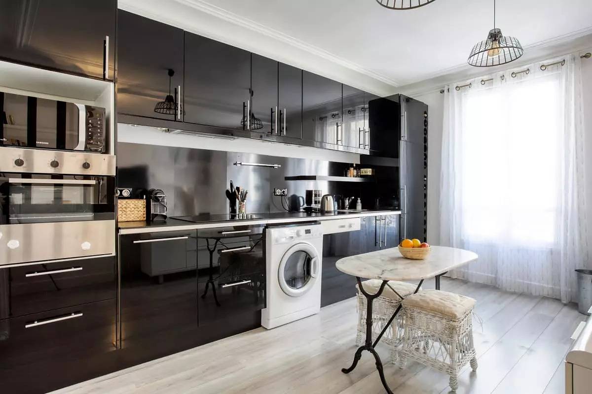 Entire apartment, Apartments for 2 Persons in Neuilly-sur-Seine, Hauts-de-Seine