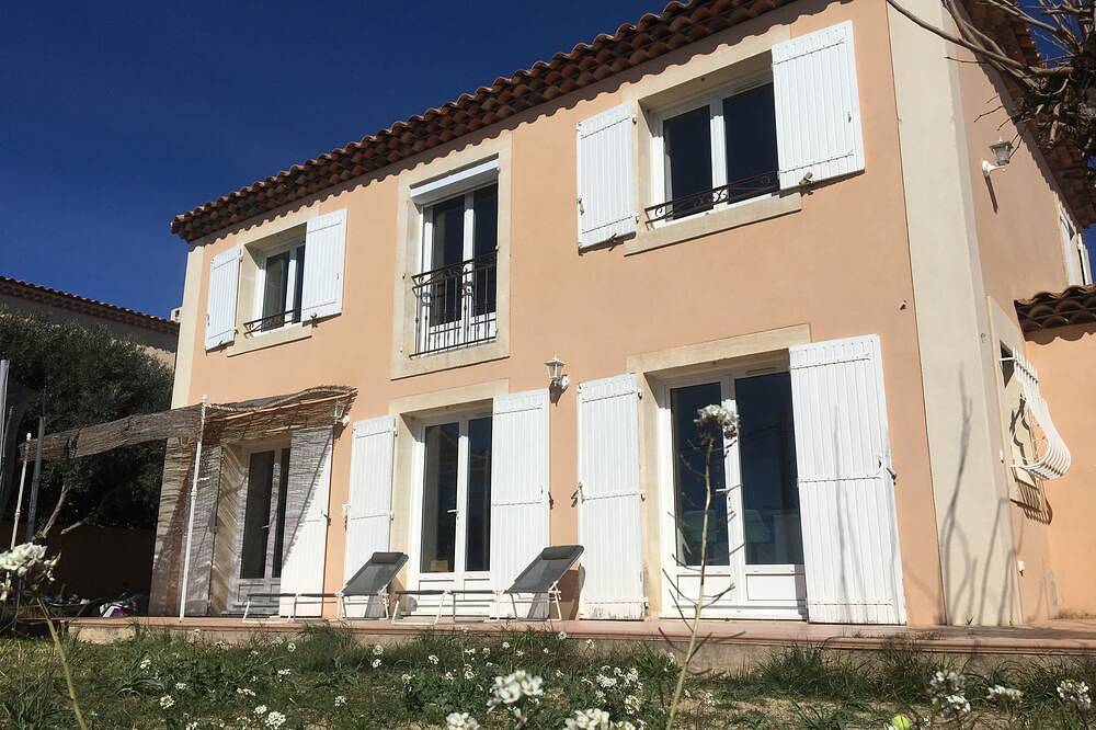 Nice Sea View in Carry-le-Rouet, Istres en omgeving