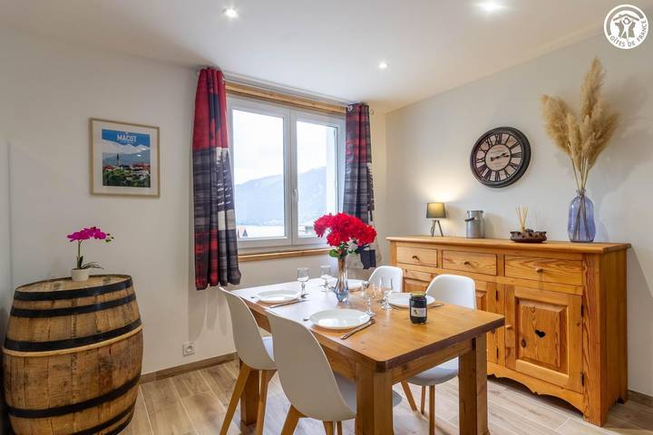 Gîte pour 4 personnes, avec sauna ainsi que jacuzzi et jardin à Mâcot-la-Plagne - 4