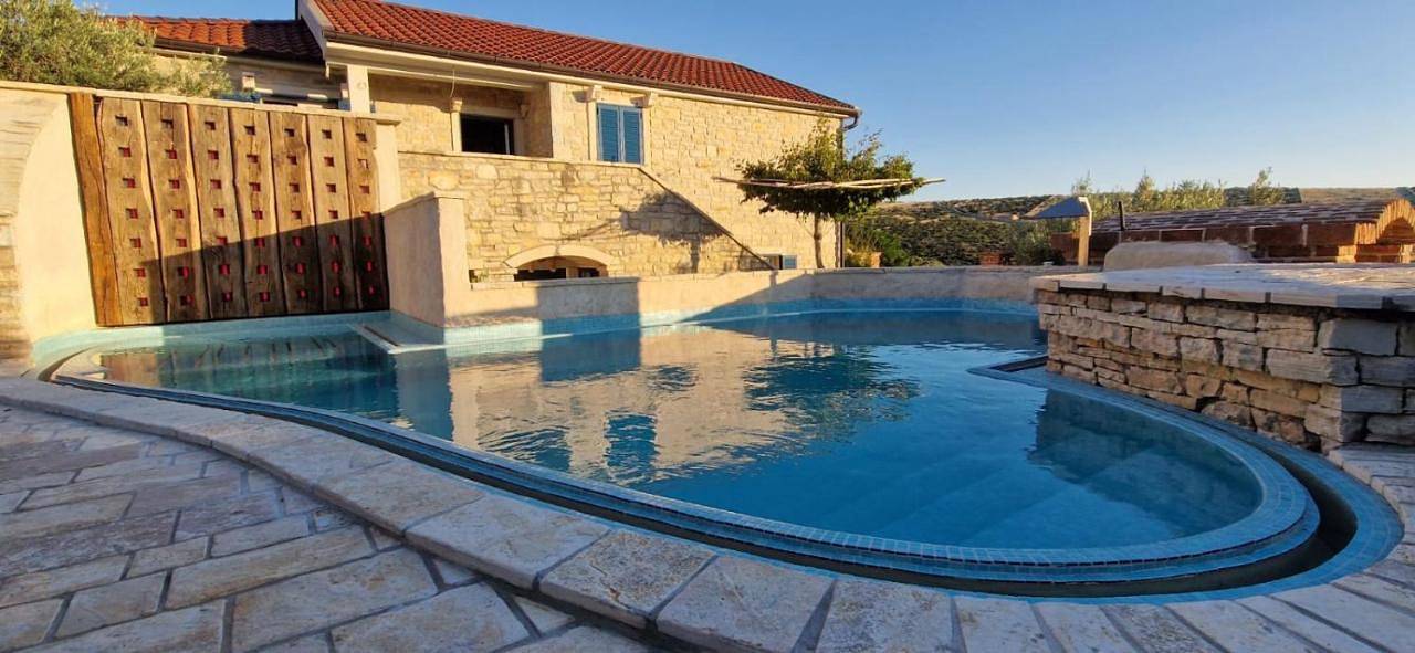 Ganze Wohnung, Three-Bedroom Deluxe Apartment in Kolan, Kolan (Kroatische Adria)