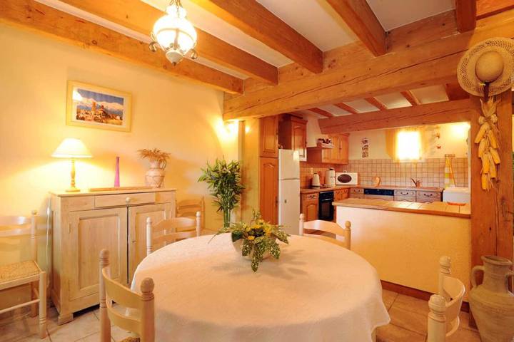 Gîte pour 4 personnes, avec terrasse à Elne - 2