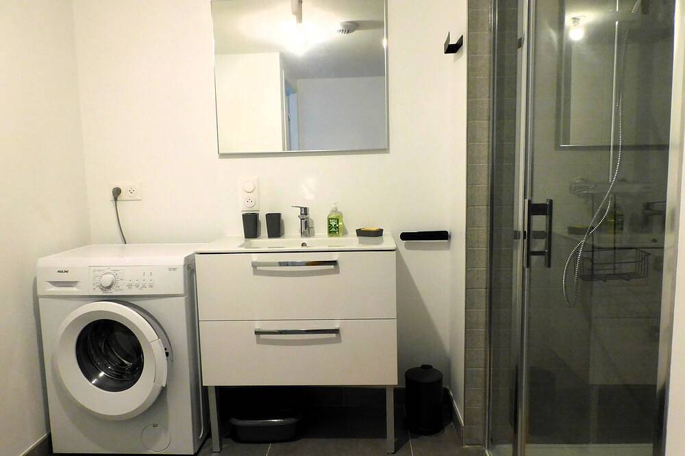 Appartement entier, Appartement de charme💕 Proche mer🏄‍♀️ et plages de sable fin🏖️ Repos assuré! in Loctudy, Région de Quimper