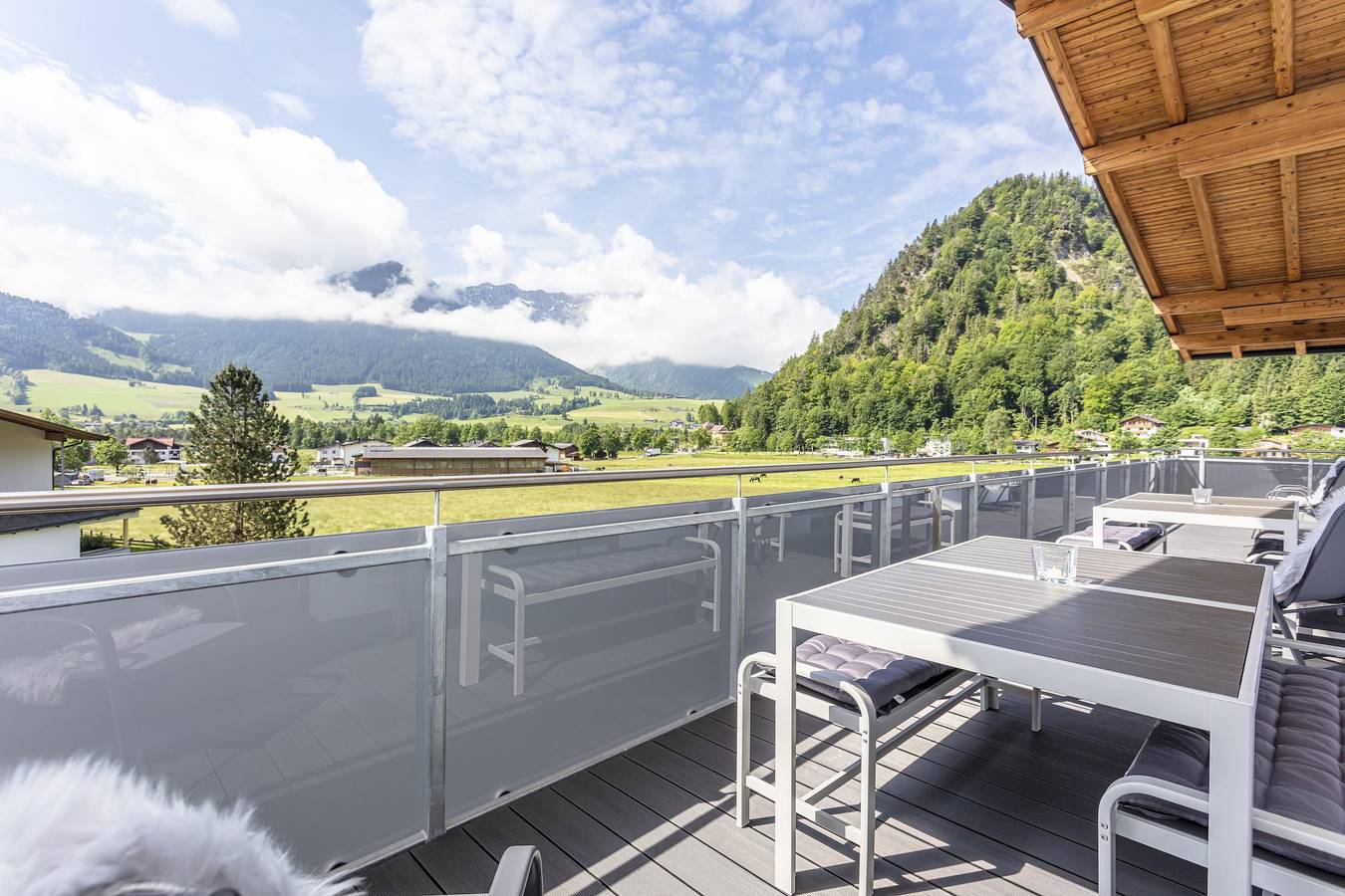 Geheel vakantieappartement, Appartement, douche, 2 slaapkamers in Walchsee, Kaiserwinkl