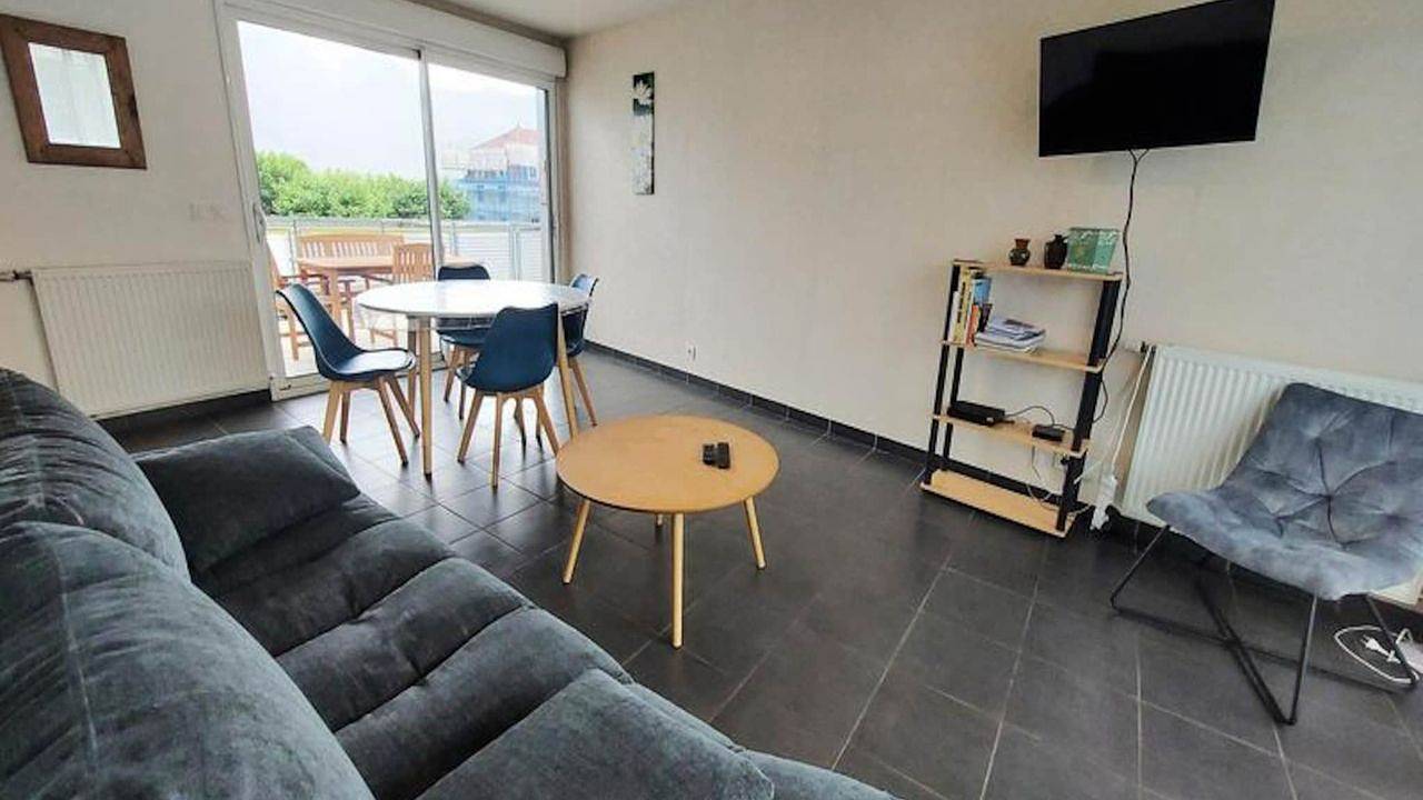 Entire holiday apartment, Ferienwohnung für 5 Personen (66 m²) in Cornin in Aix-les-Bains, Chambéry region