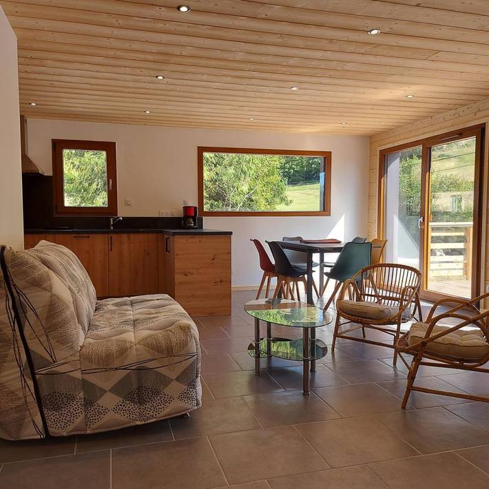 Chalet pour 6 personnes, avec jardin à Rochesson - 2