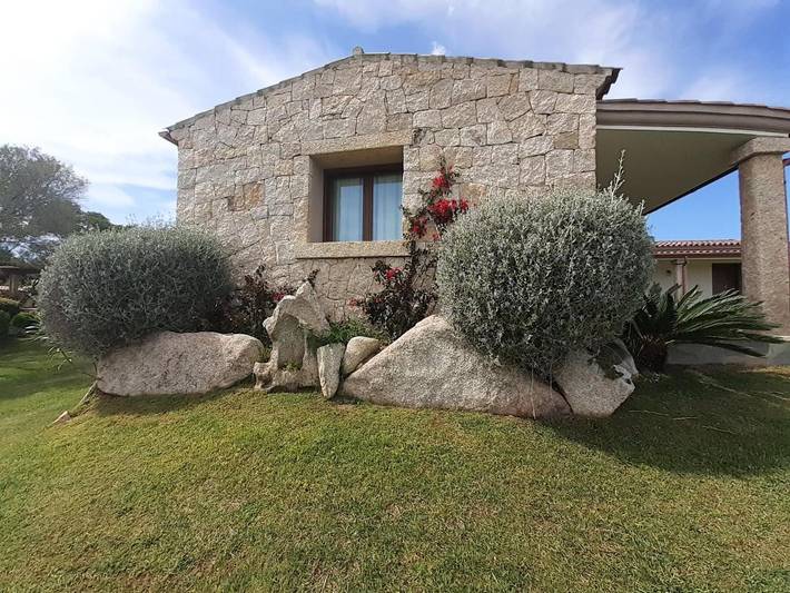 Chambre d’hôte pour 2 personnes, avec Terrasse ainsi que Jardin et Vue dans Olbia