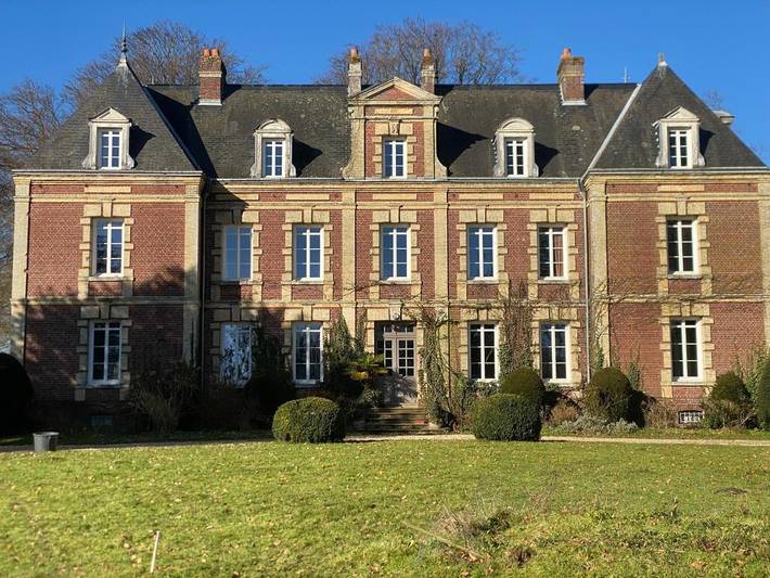 Station pour 2 personnes, avec piscine ainsi que jardin et vue à Veauville-lès-Baons - 4