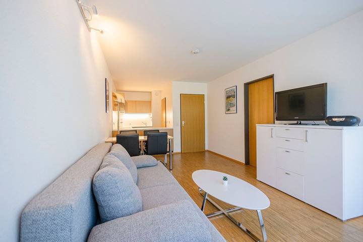 Ganze Wohnung, 2-Zimmer-Apartment (Typ 3) Nummer in Immenstaad am Bodensee, Region Bodensee-Oberschwaben