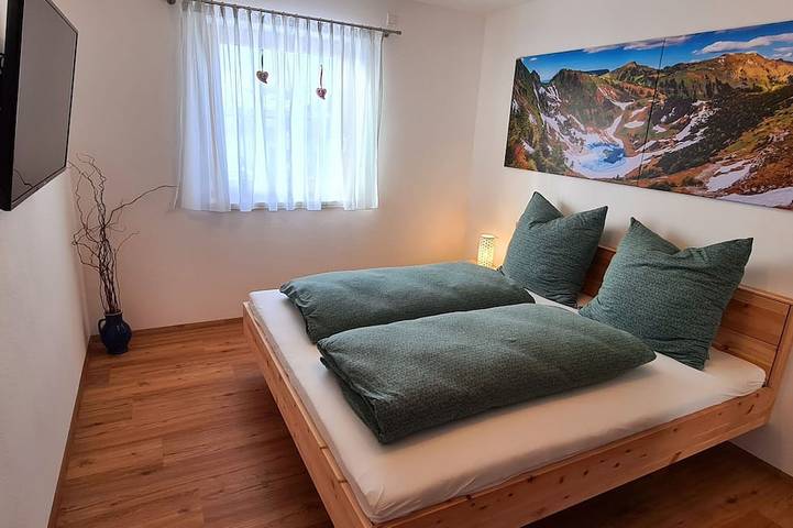 Ganze Wohnung, FeWo Hipp Nr. 2 - 95m² Neubau im Eg mit Terrasse und Bergblick in Top Lage in Halblech, Bayerisch Schwaben