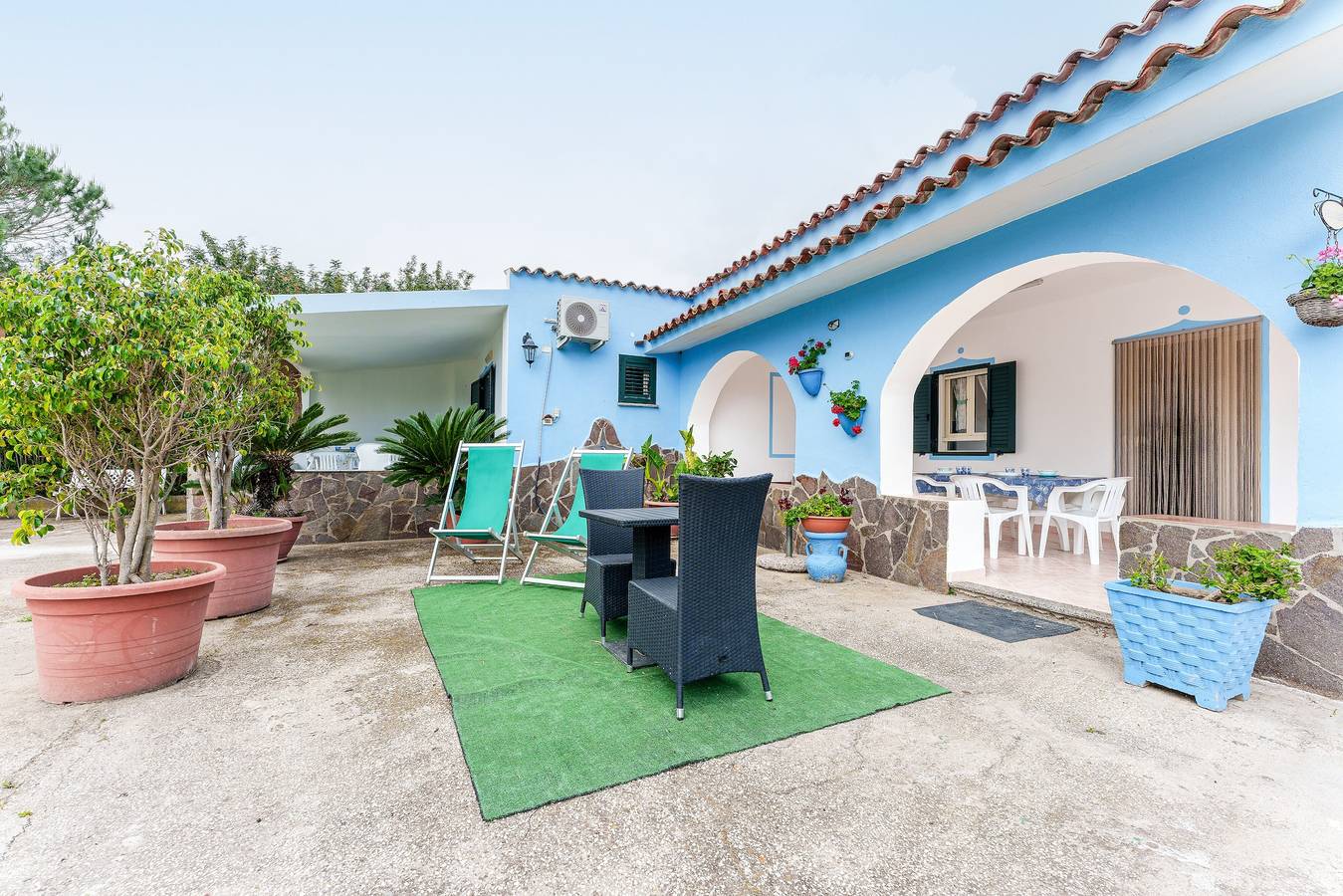 Sardisches Apartment für 6 Personen mit privater Terrasse, 3 Gehminuten vom Strand entfernt in Orosei, Golf von Orosei