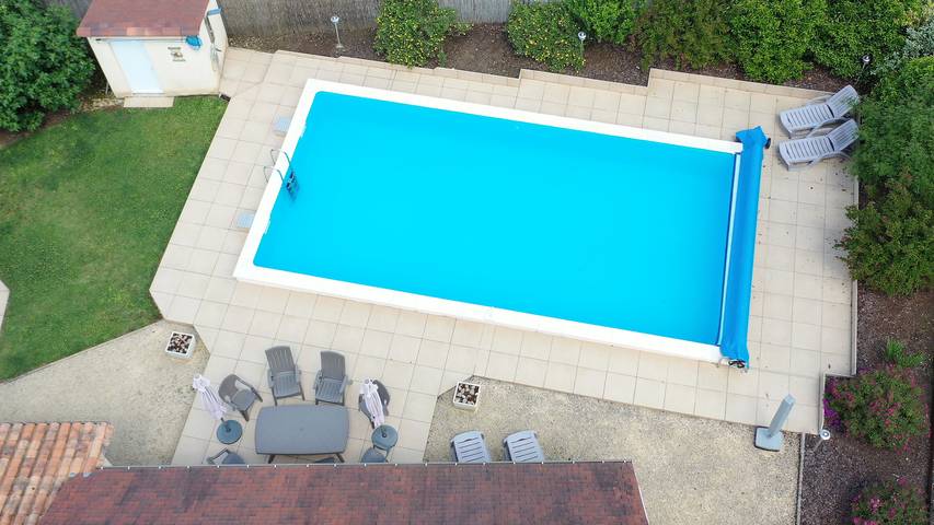 Gîte pour 6 personnes, avec piscine à Saint-Julien-de-Lampon - 3