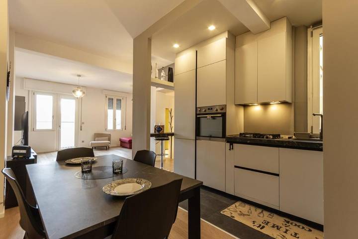 Appartamento per 5 persone, con Balcone e Idromassaggio a Mantova