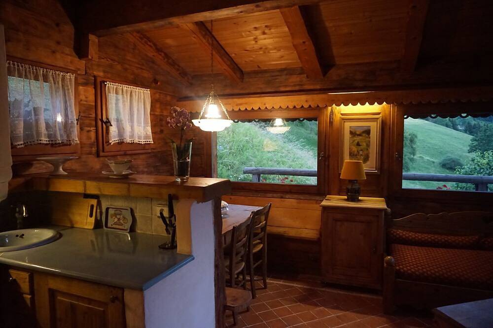 Le Petit Mazot in Praz-sur-Arly, Pays du Mont-Blanc