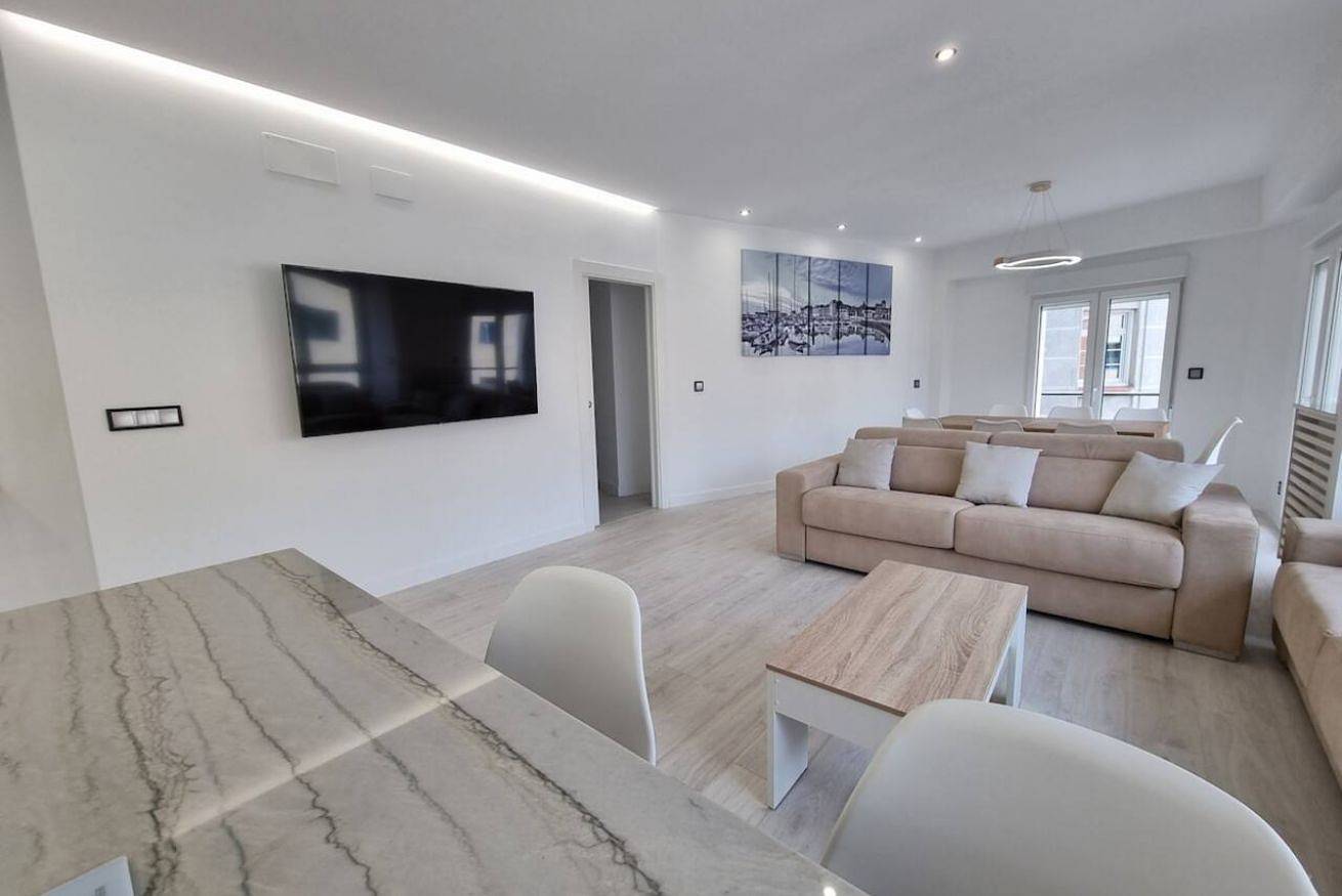 Ganze Wohnung, 131A - Espectacular apartment for 8 people in Distrito Centro (Gijón), Gijón