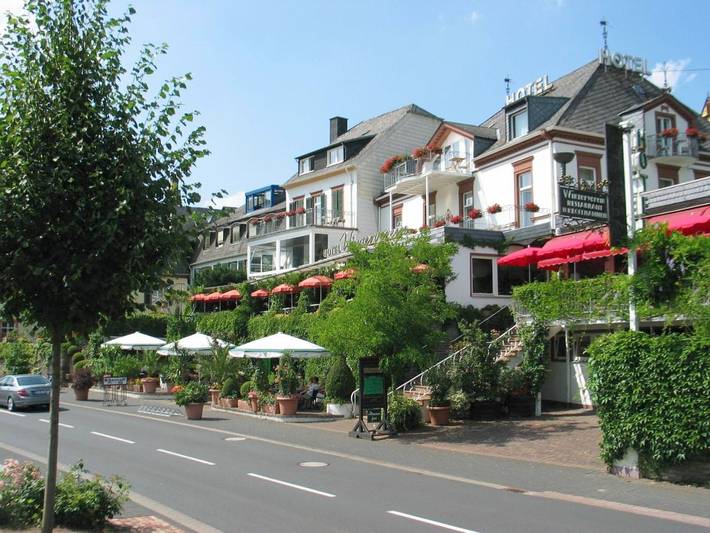 Hotel für 2 Personen, mit Terrasse und Garten sowie Pool und Sauna in Zeltingen-Rachtig
