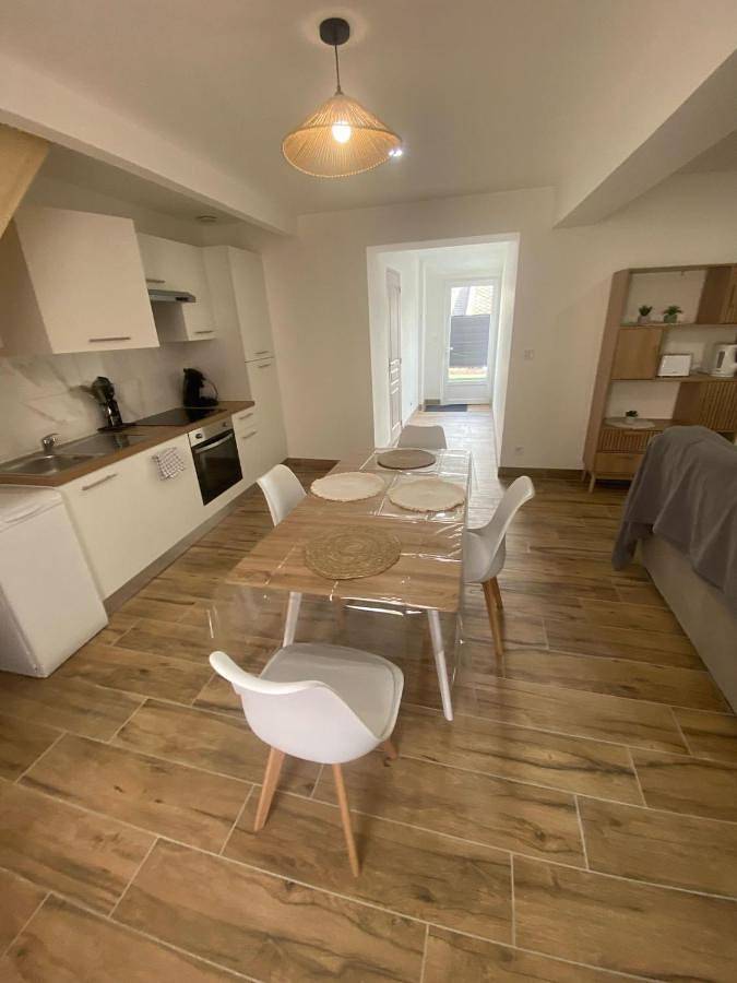 Gîte pour 6 personnes, avec jardin et terrasse à Chauny - 2