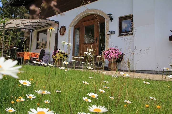 Ferienhaus für 8 Personen, mit Balkon und Garten in Seefeld in Tirol