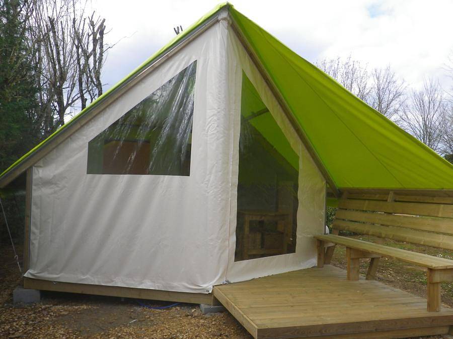 Camping Ushuaïa Villages Le Poutiroux - Zelt 4 personen - Tente Lodge Junior ohne Sanitäranlagen 17 m² in Limeuil, Périgord Pourpre