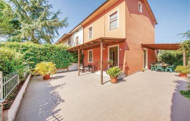 Gîte pour 8 personnes dans Orentano