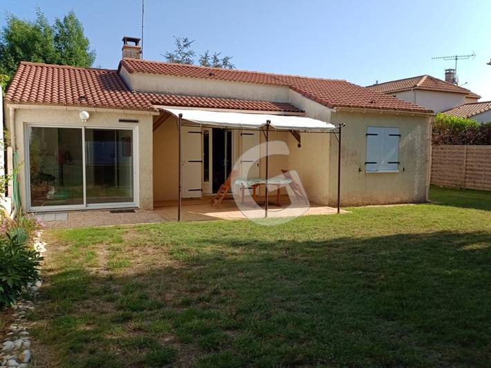 Maison de vacances pour 4 personnes, avec Terrasse et Jardin