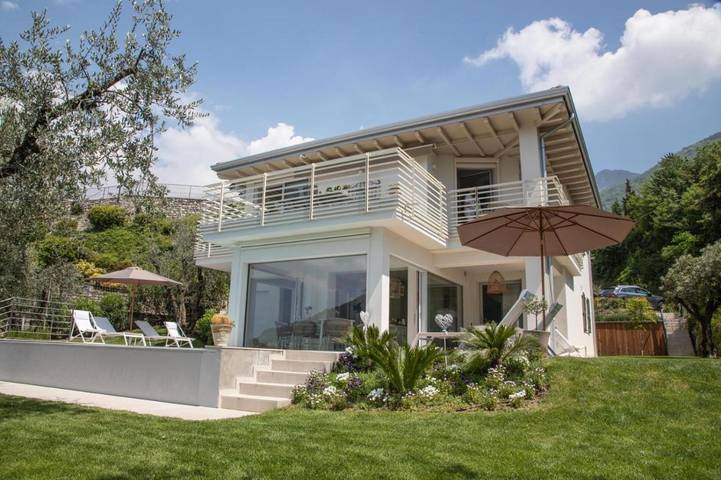 B&b per 2 persone, con Terrazza e Giardino nonché Piscina e Sauna a Comune di Pisogne