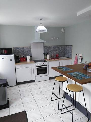 Gîte pour 5 personnes, avec vue sur le lac et vue, animaux acceptés à Nouzonville