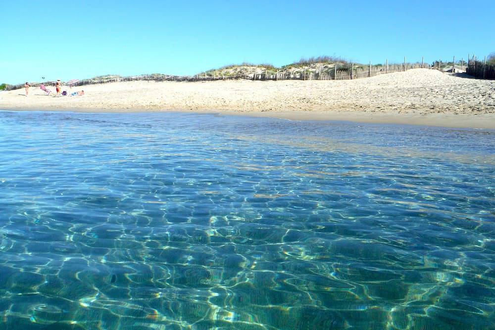 Villaplatamona, exklusive und spektakuläre Villa am Meer des Golfs von Asinara. in Platamona, Sorso
