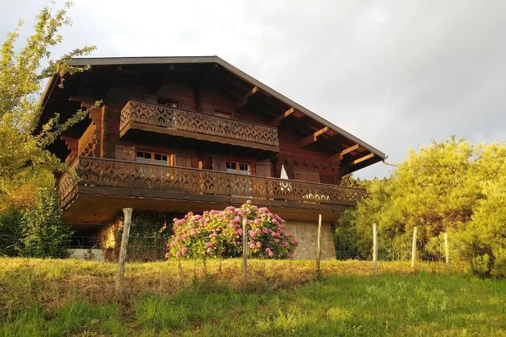 Casa rural para 4 personas, con vistas al lago además de vistas y jardín - 1