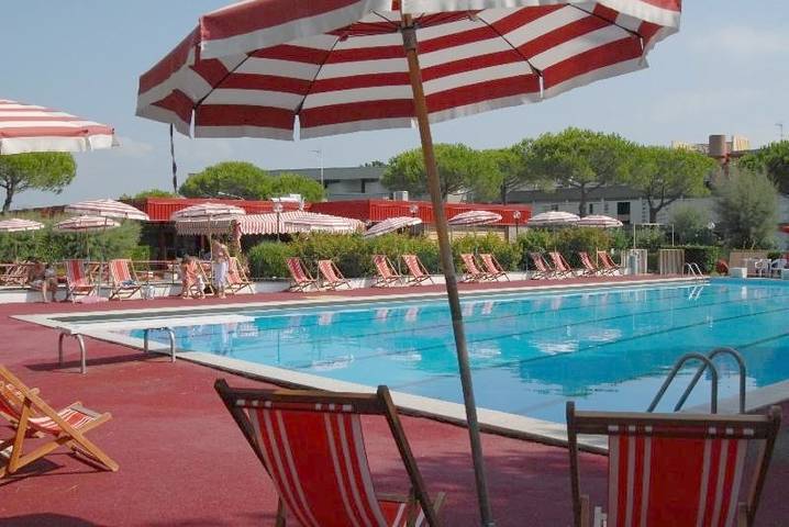 Ferienwohnung für 4 Personen, mit Pool in Marina di Bibbona - 2