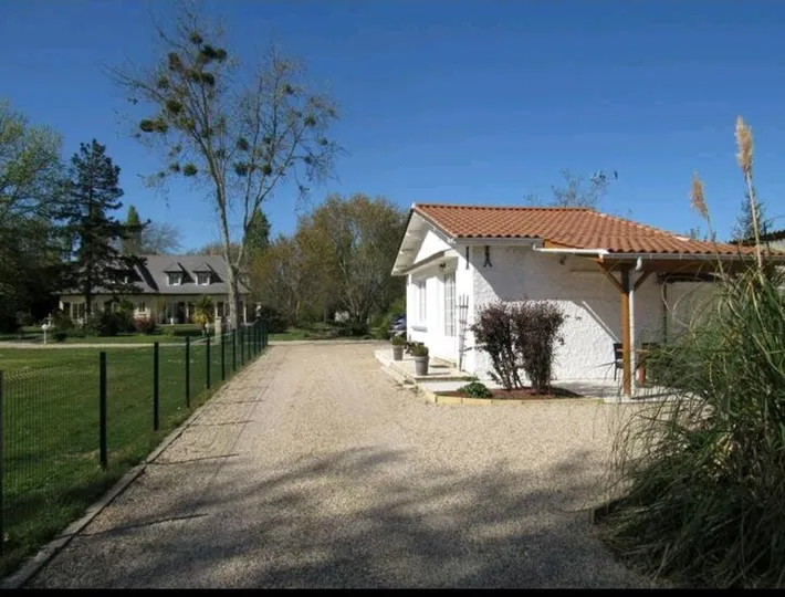 Ferienhaus für 2 Personen, mit Garten und Terrasse - 1