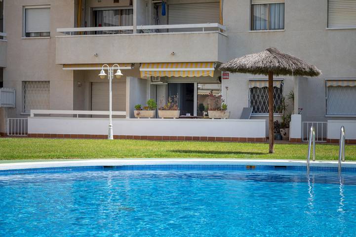 Appartement entier, At156 Popea: Rez-de-chaussée avec piscine et A/C, 5 min de la plage in Creixell, Costa Dorada
