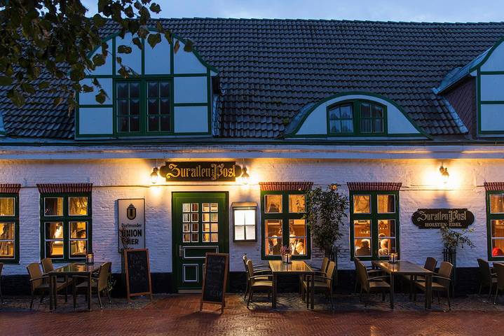 Boutique-Hotel Zur alten Post - Stammhaus - Doppelzimmer L in Hafen Büsum, Büsum