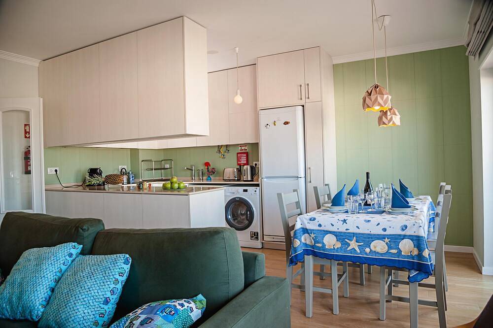 Hel lejlighed, Ericeira- Atlantic Ocean Hill - Apartment in Ribeira d'Ilhas, Ericeira