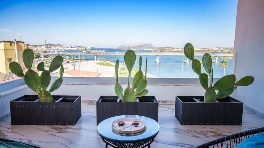 Attico per 2 persone ad Olbia