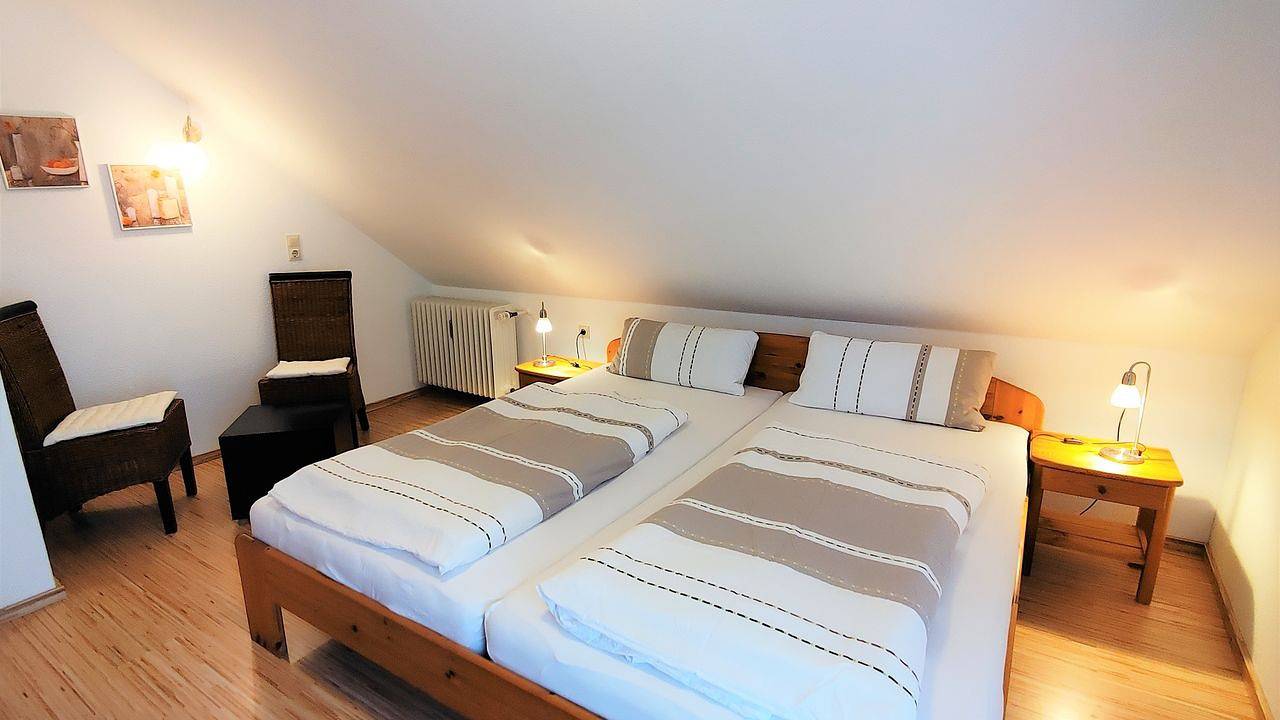 Ganze Ferienwohnung, Ferienwohnung für 4 Personen (80 m²) in Daisendorf in Daisendorf, Obersee (Bodensee)